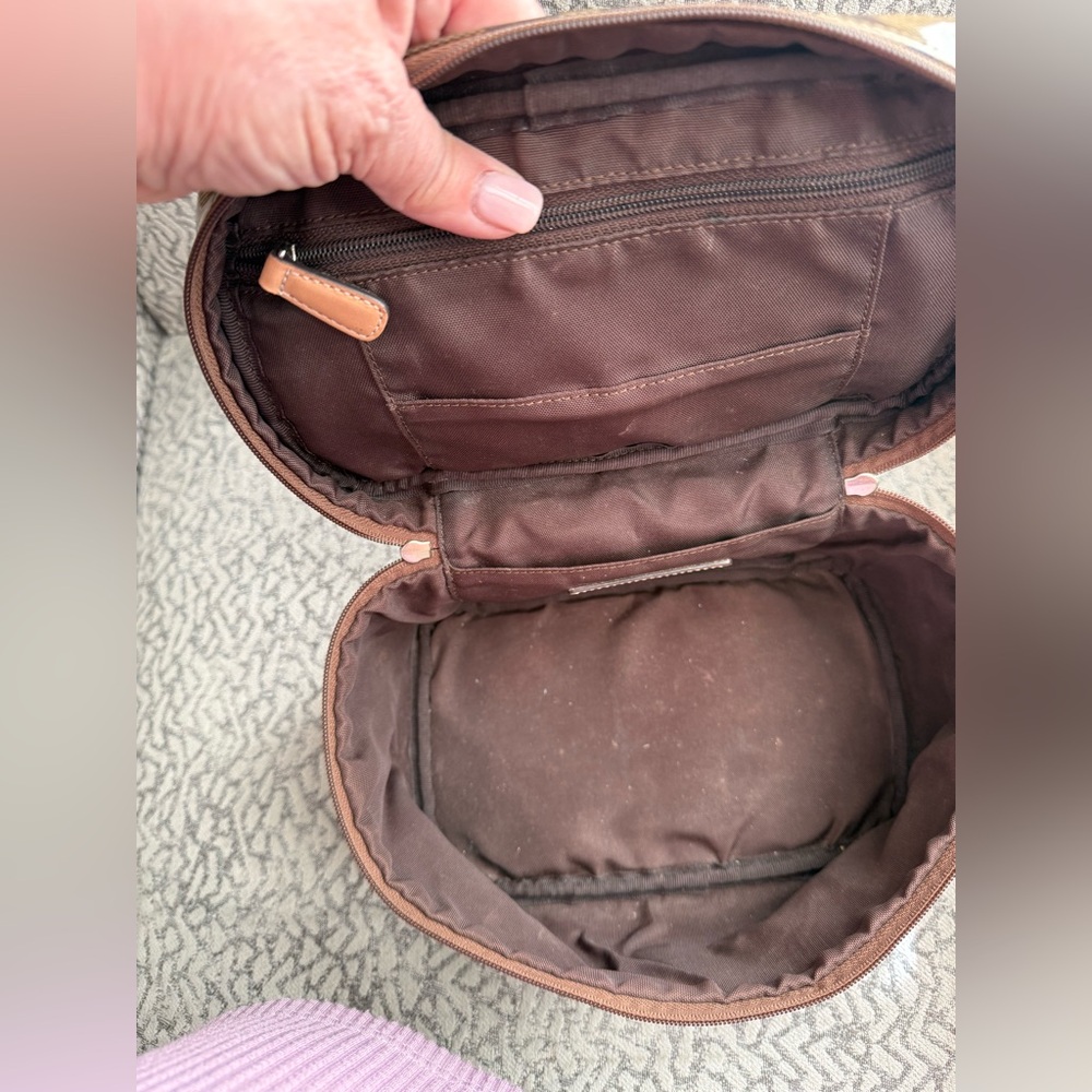 Coach Brown Signature Vanity Case - With COA - Picture 5 of 11